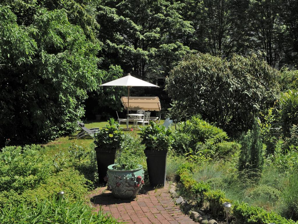 Villa Viktoria Dusseldorf Ngoại thất bức ảnh